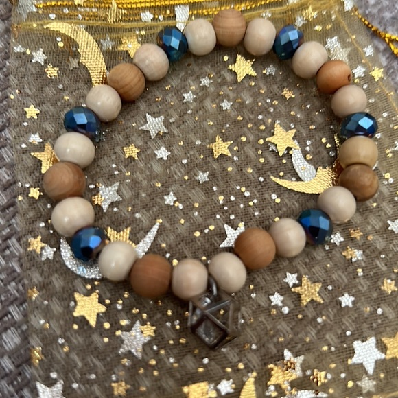 3 Boho Beacelets - Picture 4 of 7